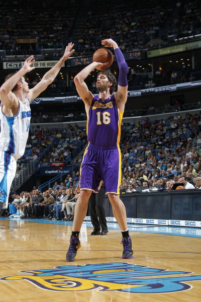 尤为突出 尤为突出