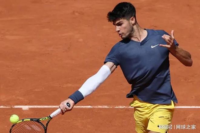 自由转会的 自由转会的