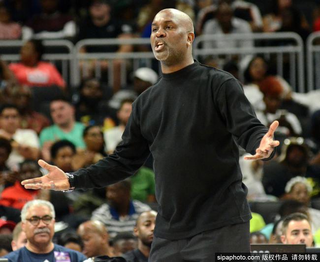 与英超在赛 与英超在赛